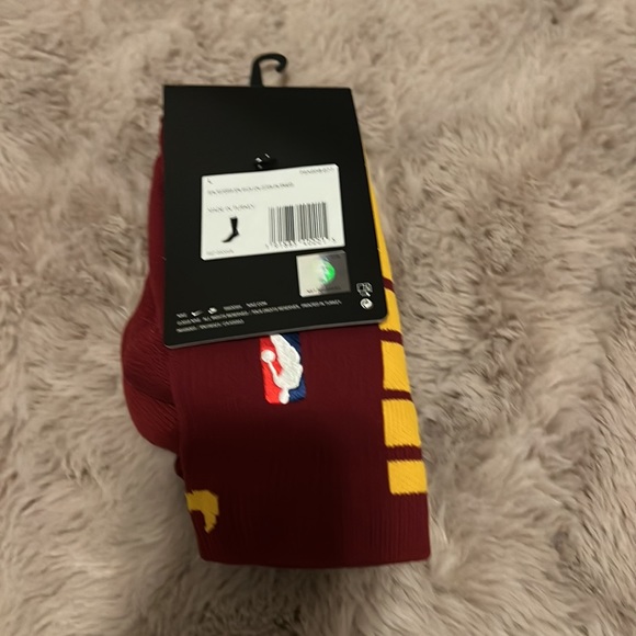 Nike NBA Authentics Socks Quick Grip L Player Team Issued Elite Knee Length - Picture 2 of 2